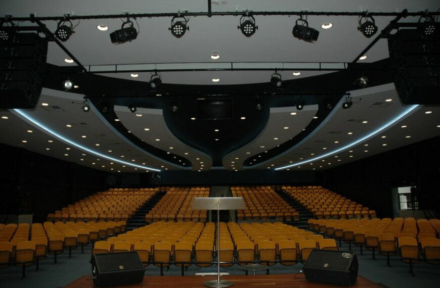 Cathedral Of Praise, Rockhampton – Auditorium Ceiling
